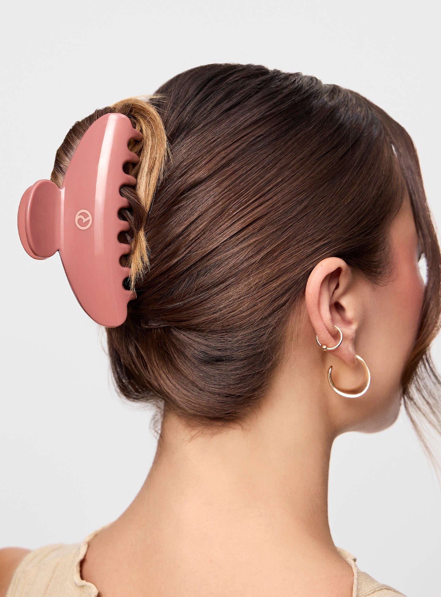 Find Comfort Claw Clip ¨C Awaken Confidence